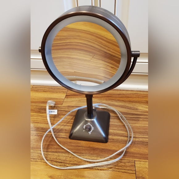 Conair Bath Conair Lighted Table Top Makeup Mirror X 1x Variable